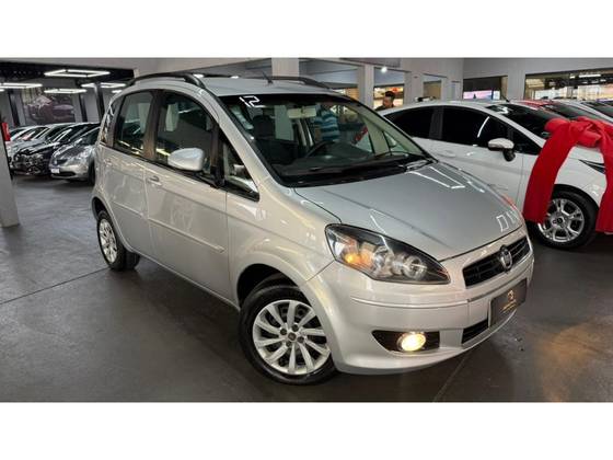 FIAT IDEA 1.4 MPI ATTRACTIVE 8V FLEX 4P MANUAL FIAT IDEA 1.4 MPI ATTRACTIVE 8V FLEX 4P MANUAL
